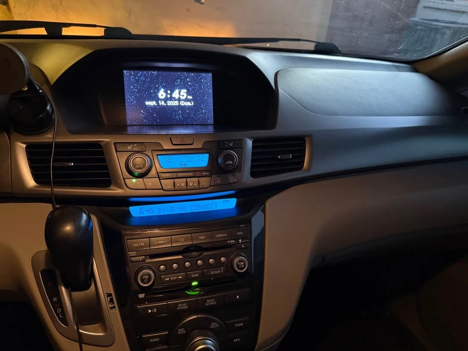 2013 Honda Odyssey - Image 2 of 2