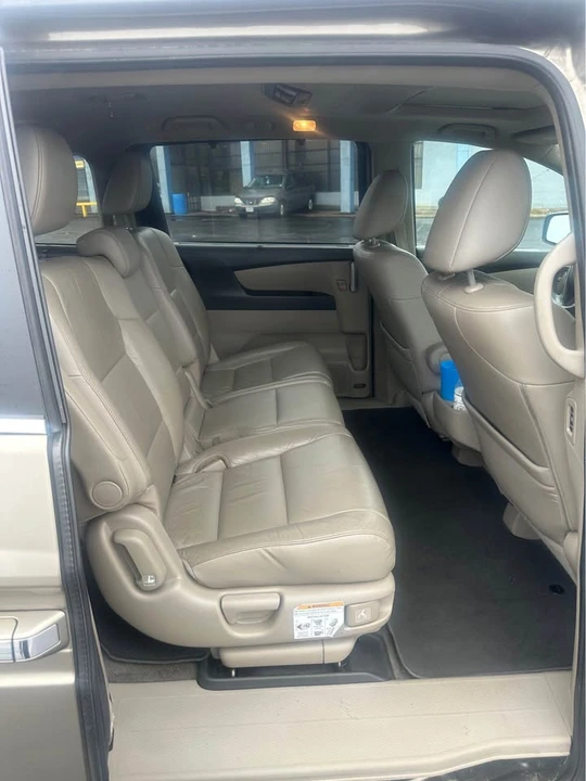 2013 Honda Odyssey - Image 8 of 11