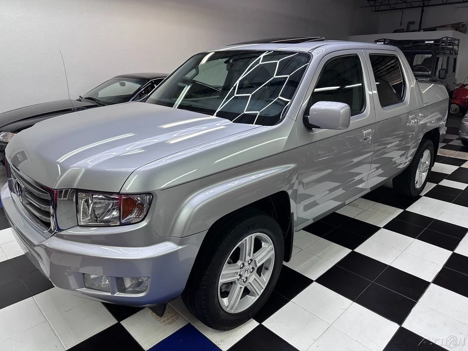 2013 Honda Ridgeline 1st Gen - Image 9 of 21