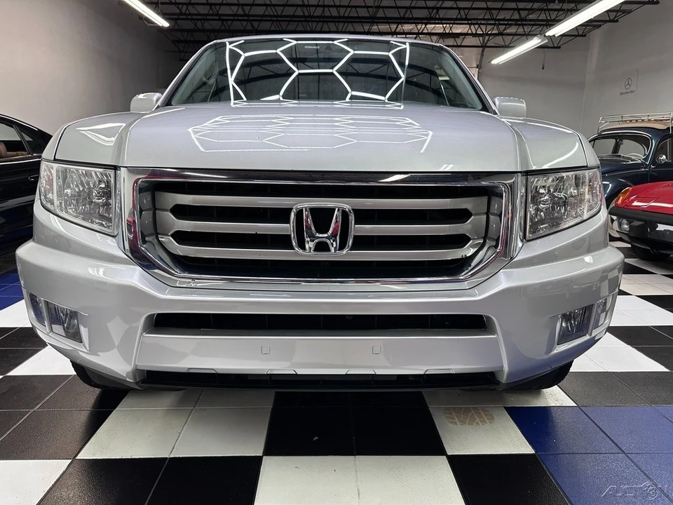 2013 Honda Ridgeline 1st Gen - Image 5 of 21