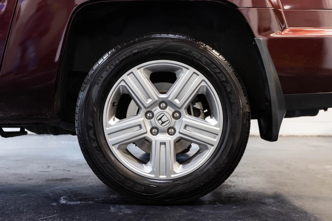 2013 Honda Ridgeline 1st Gen - Image 9 of 12