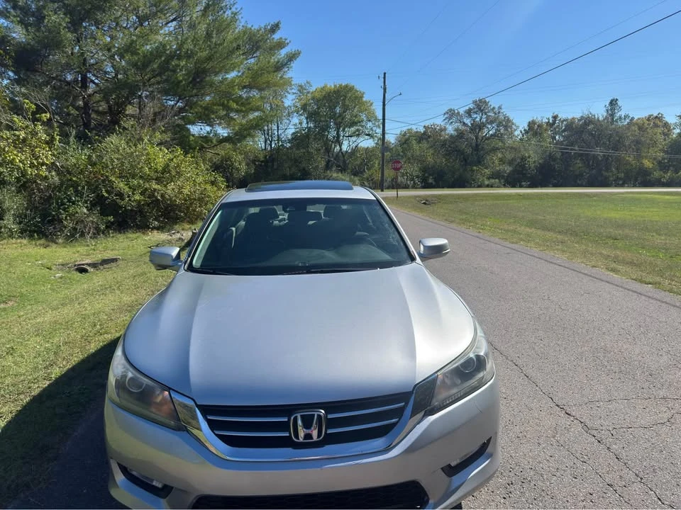 2013 Honda Accord 9th Gen - Image 4 of 10