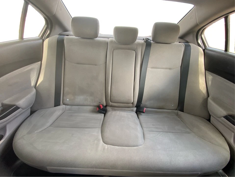 2013 Honda Civic 9th Gen - Image 14 of 19