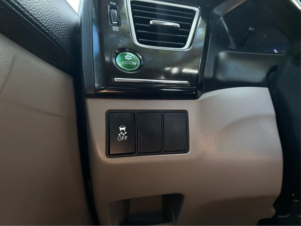 2013 Honda Civic 9th Gen - Image 17 of 19