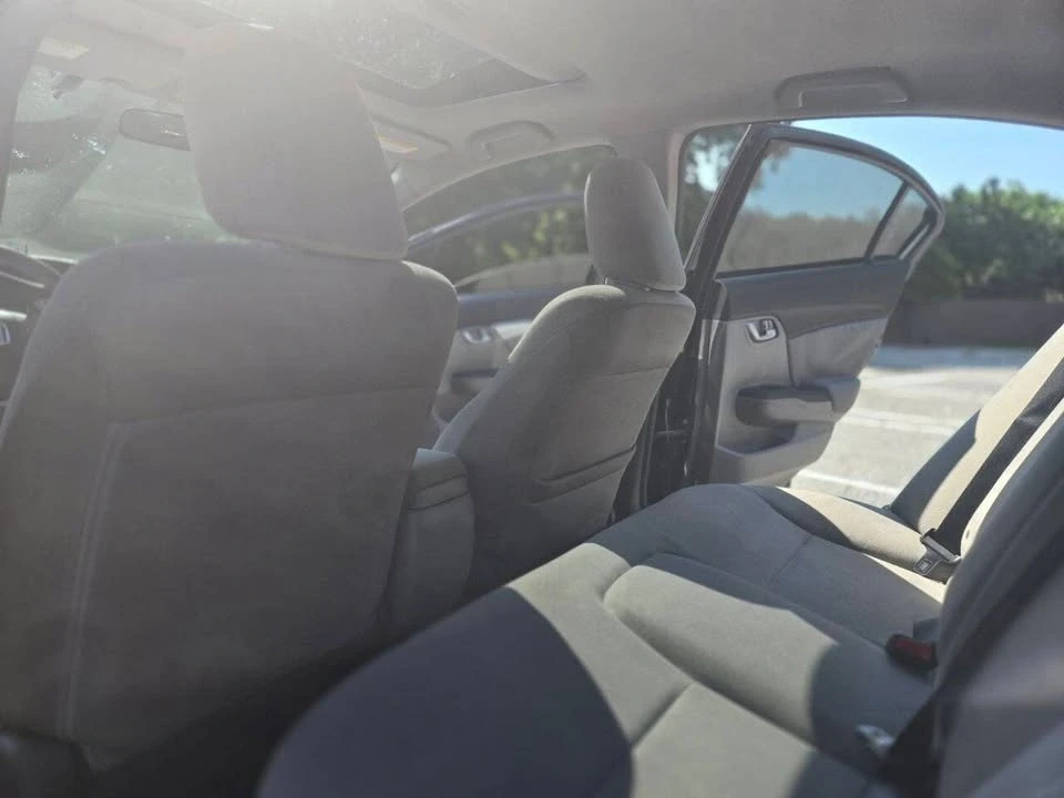 2013 Honda Civic 9th Gen - Image 13 of 20