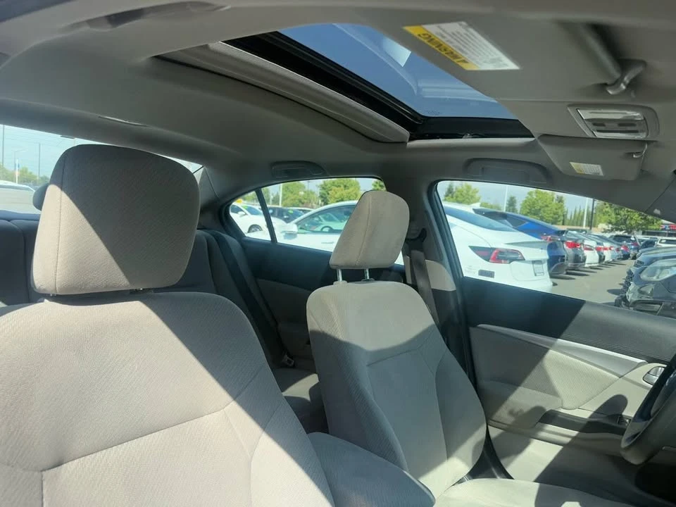 2013 Honda Civic 9th Gen - Image 16 of 19