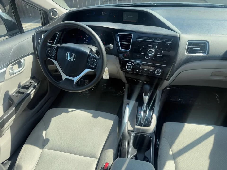 2013 Honda Civic 9th Gen - Image 5 of 19