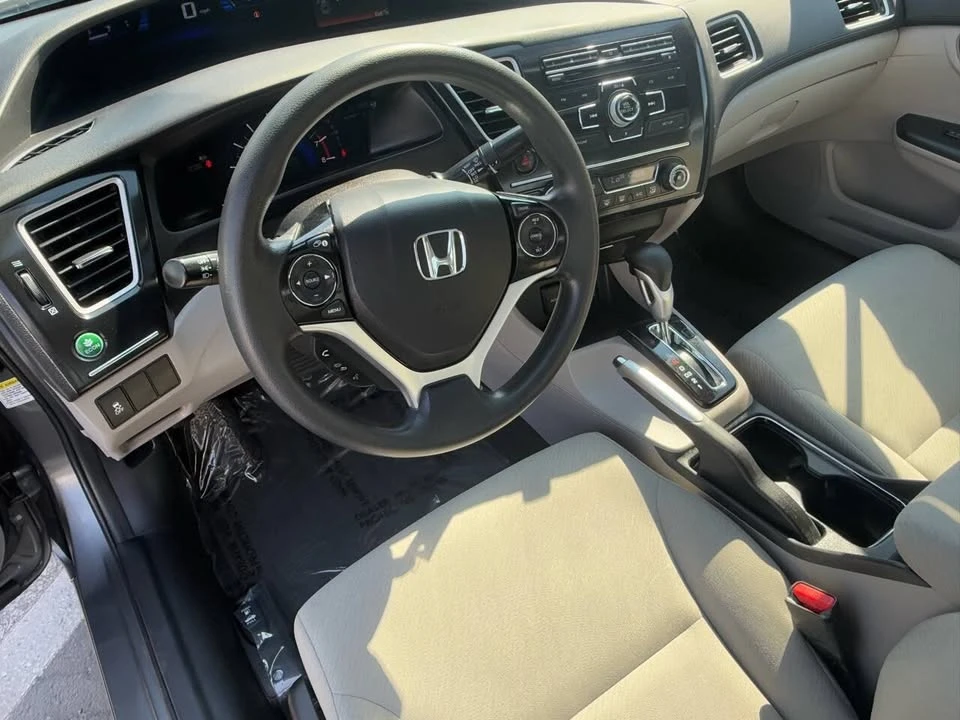 2013 Honda Civic 9th Gen - Image 8 of 19