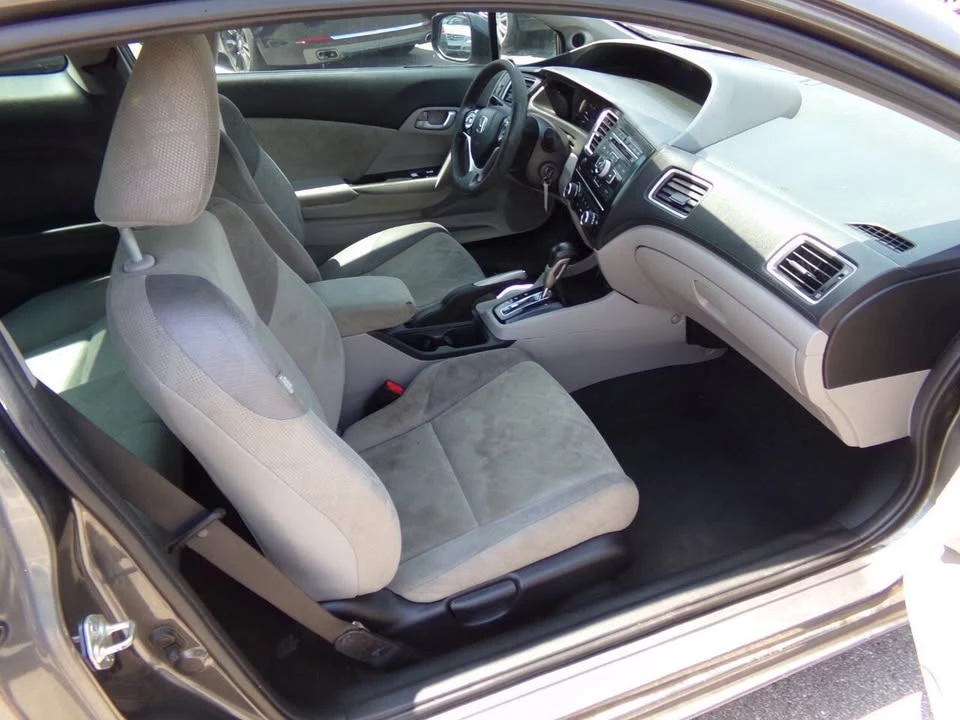 2013 Honda Civic 9th Gen - Image 17 of 20