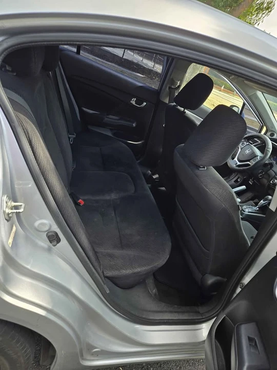 2013 Honda Civic 9th Gen - Image 8 of 17