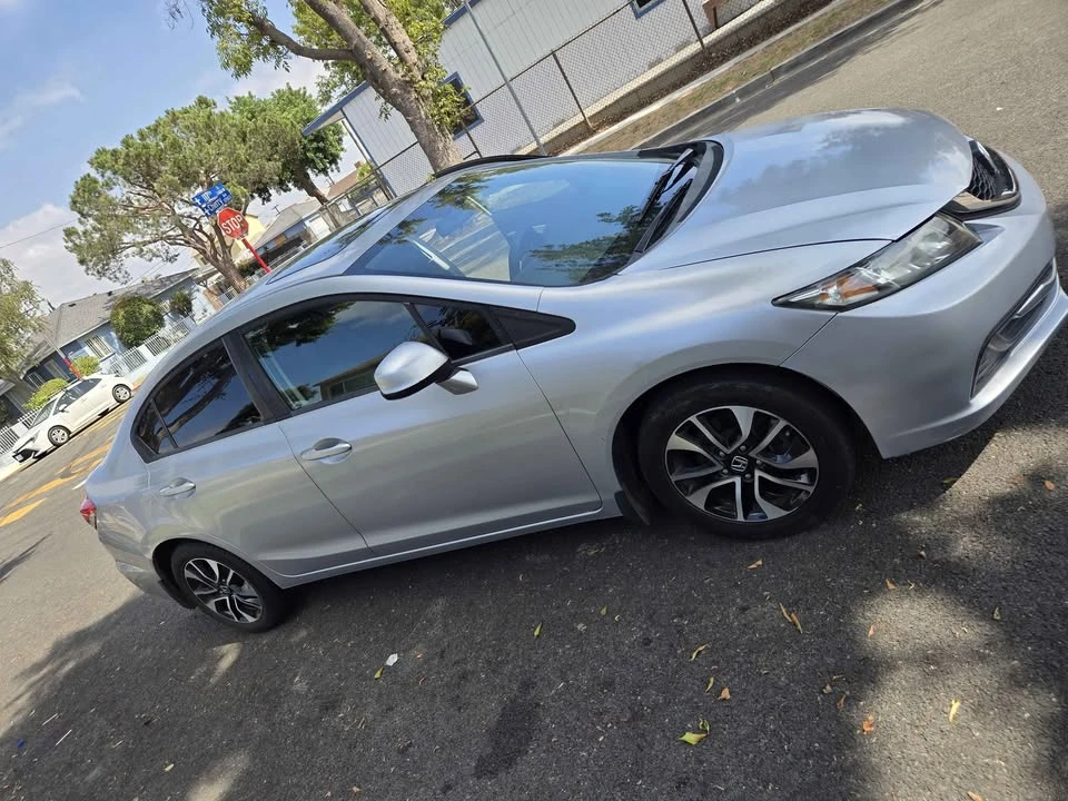 2013 Honda Civic 9th Gen - Image 10 of 17