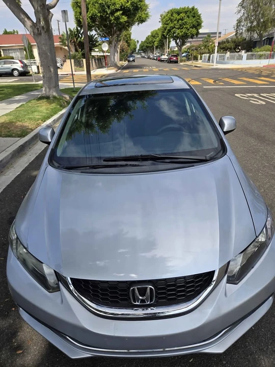 2013 Honda Civic 9th Gen - Image 3 of 17