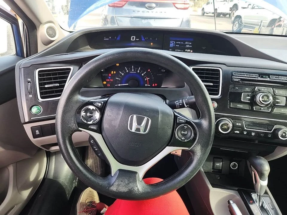 2013 Honda Civic 9th Gen - Image 6 of 9