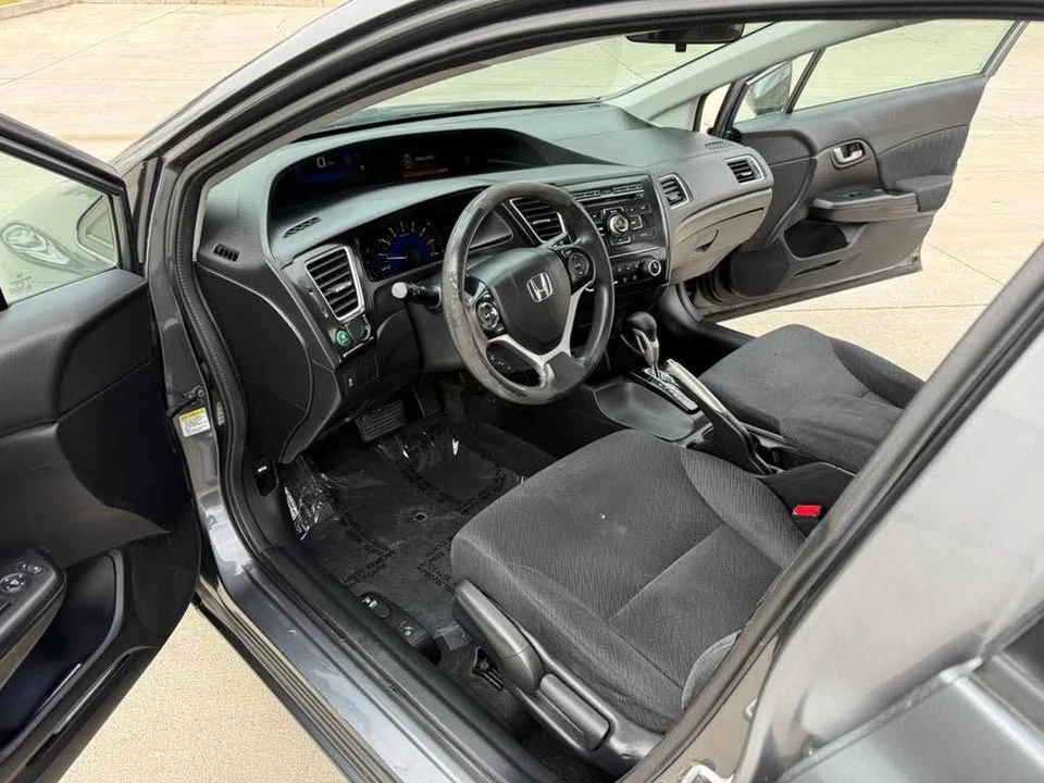 2013 Honda Civic 9th Gen - Image 8 of 17