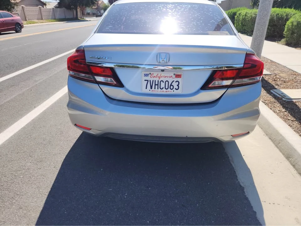 2013 Honda Civic 9th Gen - Image 5 of 9