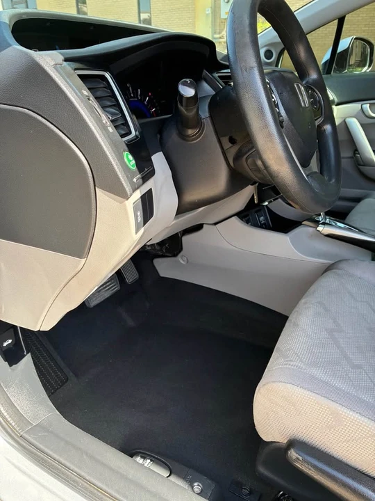 2013 Honda Civic 9th Gen - Image 9 of 12