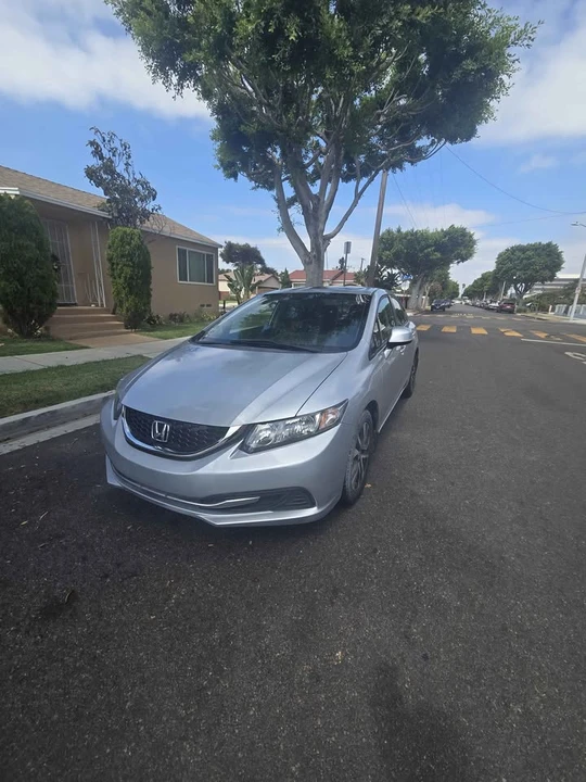 2013 Honda Civic 9th Gen - Image 14 of 17