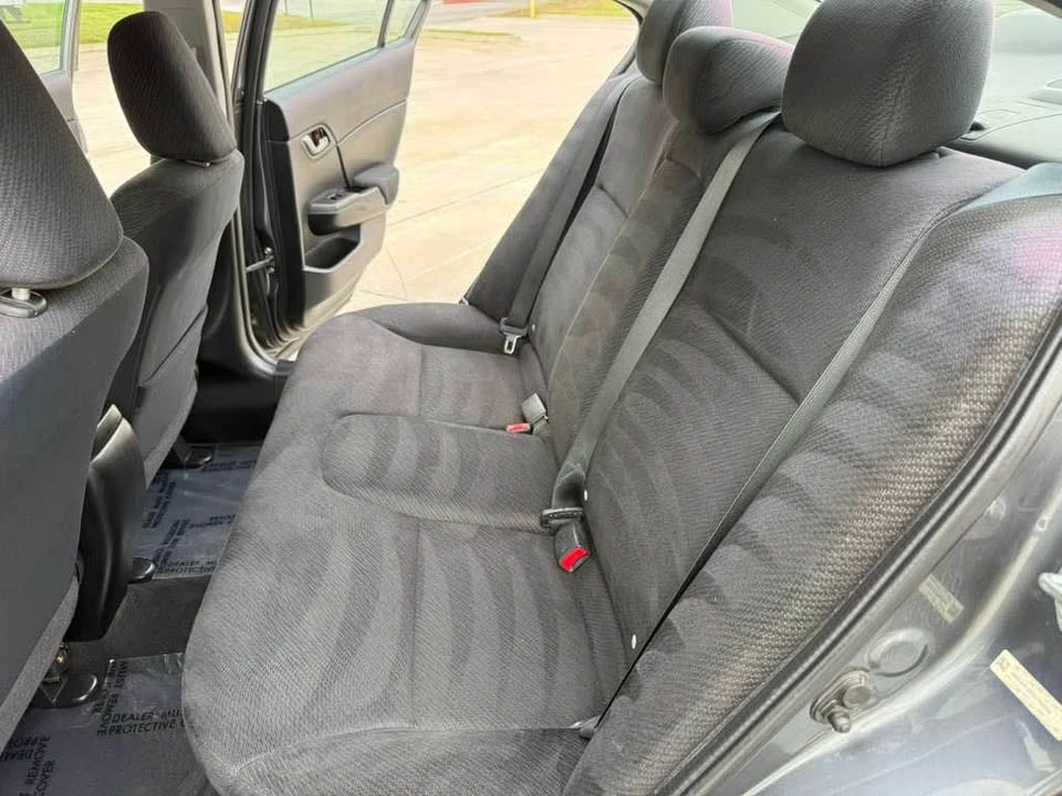 2013 Honda Civic 9th Gen - Image 11 of 17