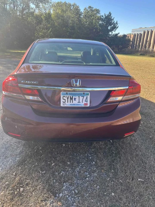 2013 Honda Civic 9th Gen - Image 4 of 12
