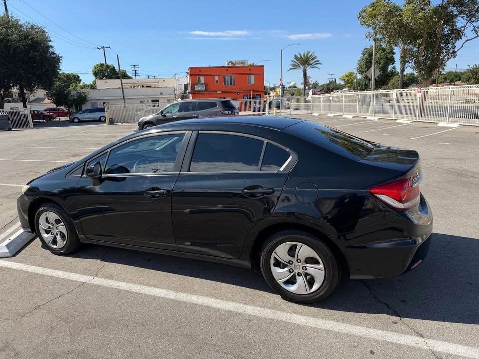 2013 Honda Civic 9th Gen - Image 11 of 17