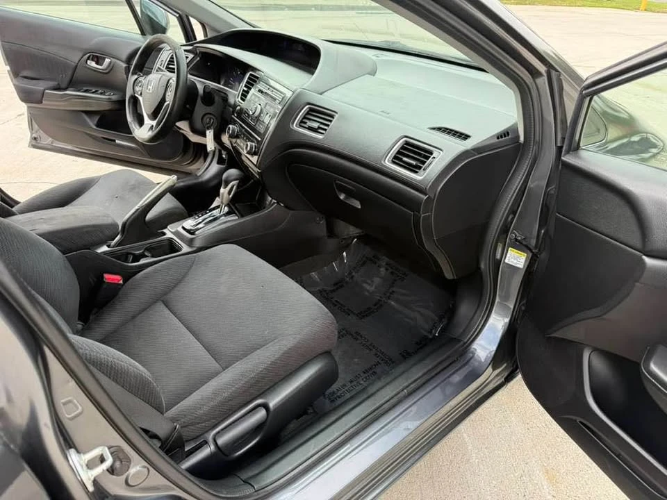 2013 Honda Civic 9th Gen - Image 12 of 17