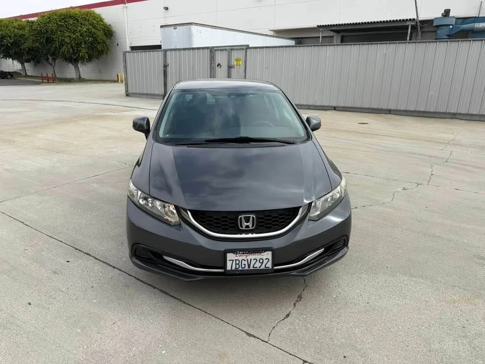 2013 Honda Civic 9th Gen - Image 6 of 17