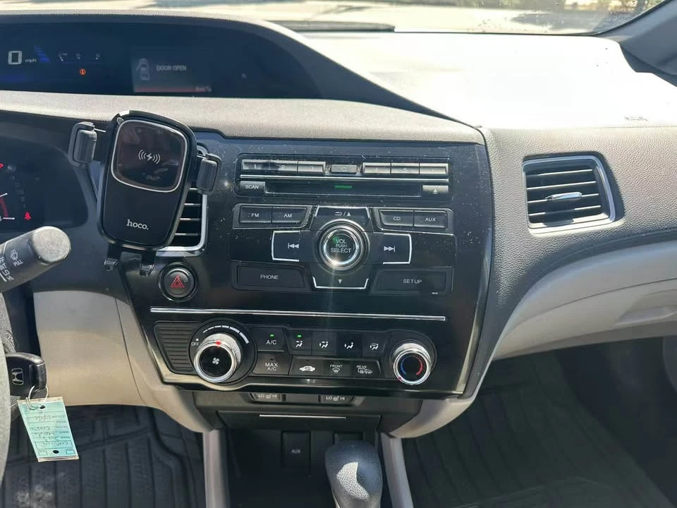 2013 Honda Civic 9th Gen - Image 12 of 17