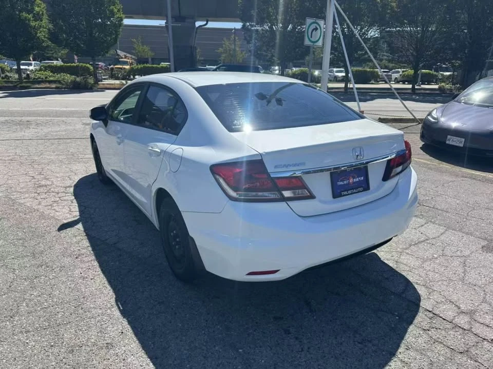 2013 Honda Civic 9th Gen - Image 6 of 17