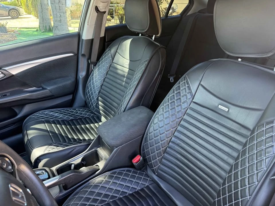 2013 Honda Civic 9th Gen - Image 3 of 8