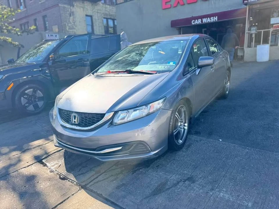 2013 Honda Civic 9th Gen - Image 5 of 7