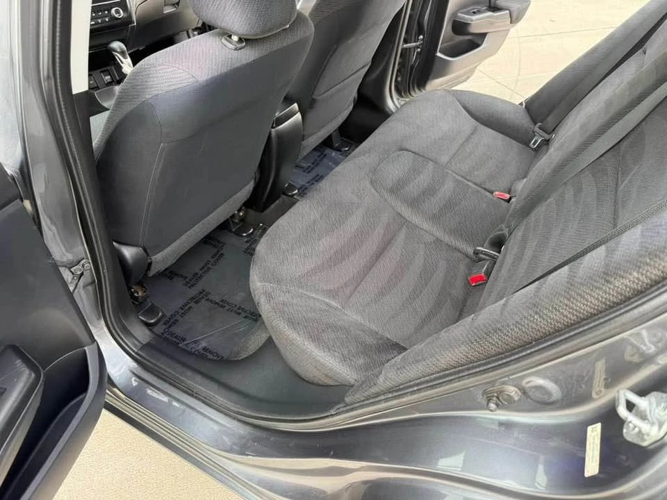2013 Honda Civic 9th Gen - Image 10 of 17