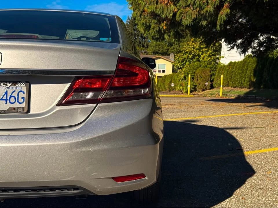 2013 Honda Civic 9th Gen - Image 3 of 12