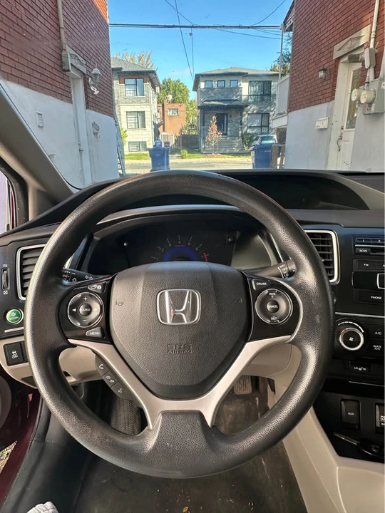 2013 Honda Civic 9th Gen - Image 2 of 9