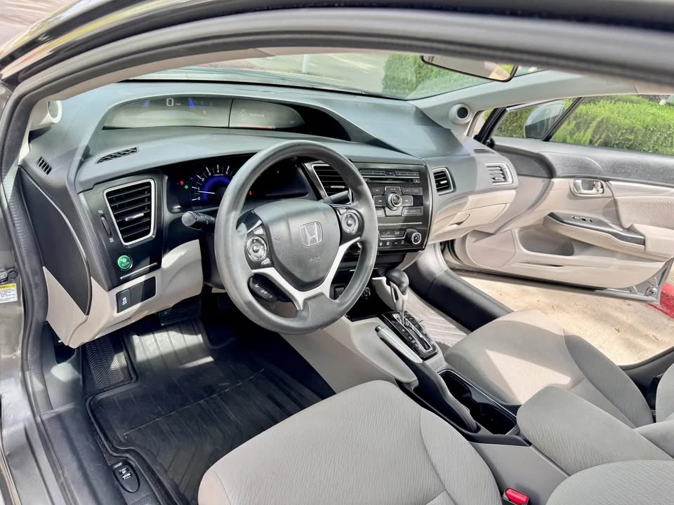 2013 Honda Civic 9th Gen - Image 9 of 14