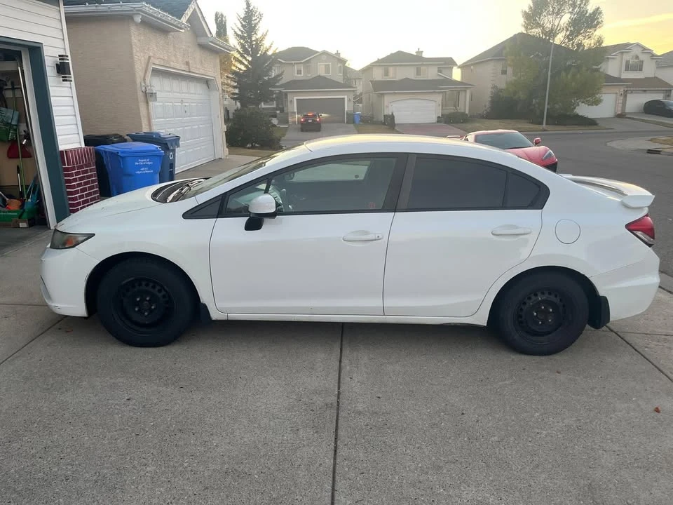 2013 Honda Civic 9th Gen - Image 8 of 13
