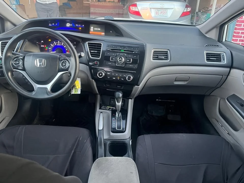 2013 Honda Civic 9th Gen - Image 7 of 13