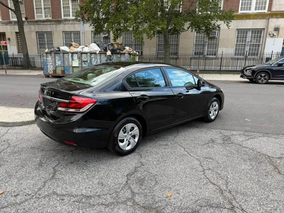 2013 Honda Civic 9th Gen - Image 8 of 10