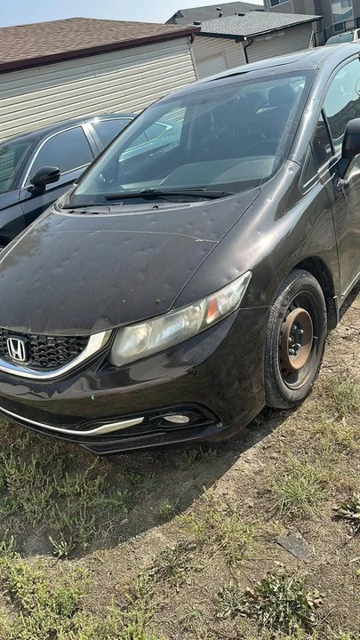 2013 Honda Civic 9th Gen - Image 2 of 8