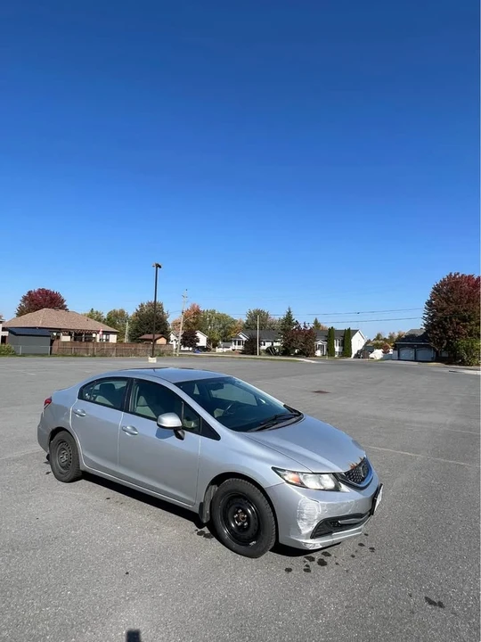 2013 Honda Civic 9th Gen - Image 7 of 12