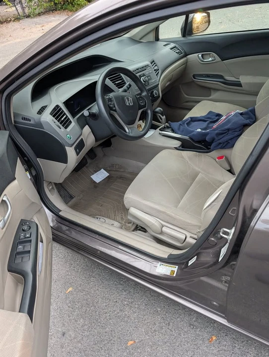 2013 Honda Civic 9th Gen - Image 9 of 10