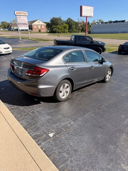 2013 Honda Civic 9th Gen - Image 4 of 11