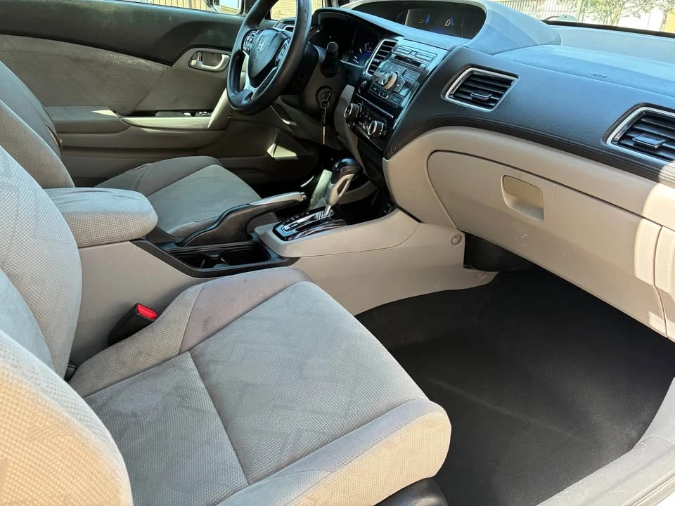 2013 Honda Civic 9th Gen - Image 6 of 12