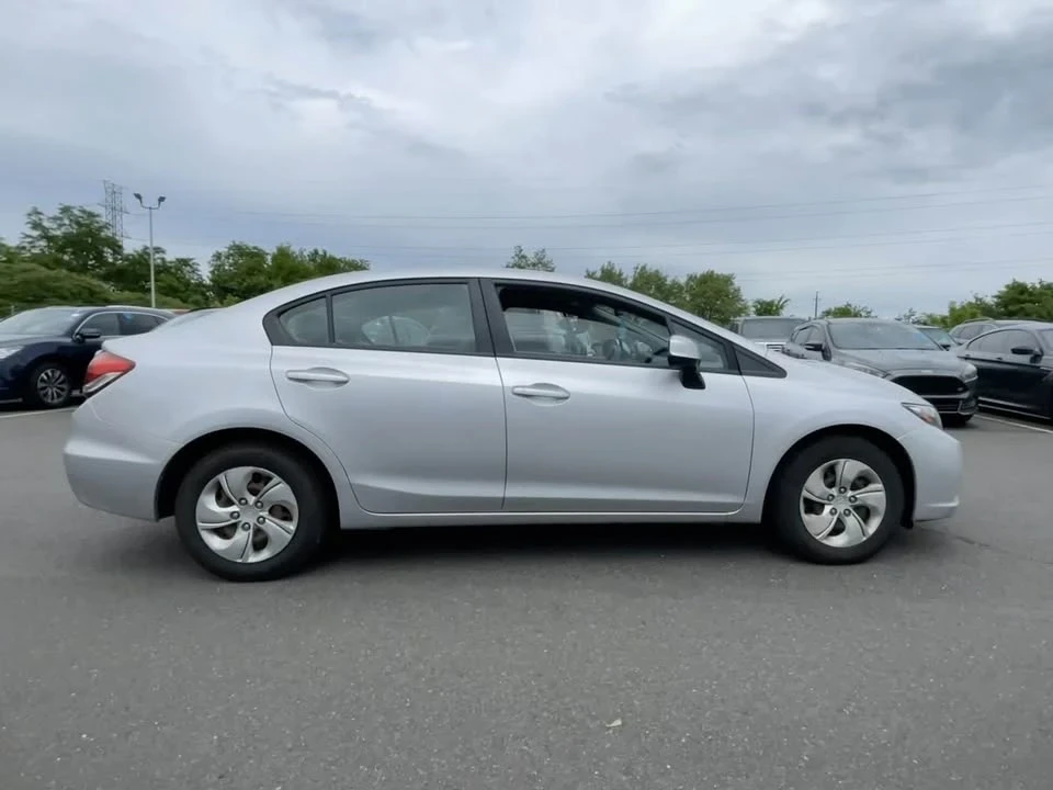 2013 Honda Civic 9th Gen - Image 3 of 6