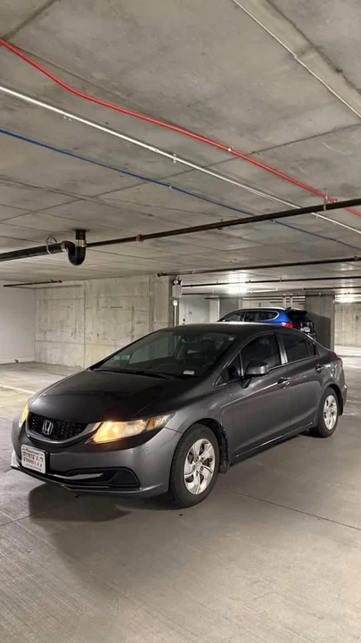 2013 Honda Civic 9th Gen - Image 6 of 11