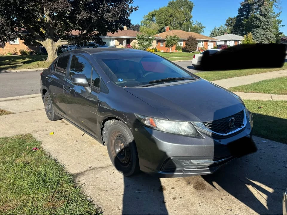 2013 Honda Civic 9th Gen - Image 2 of 7