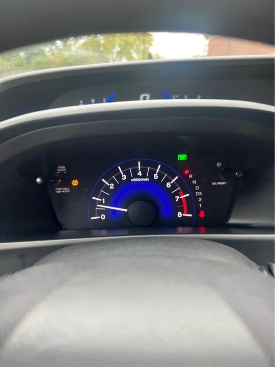 2013 Honda Civic 9th Gen - Image 9 of 16