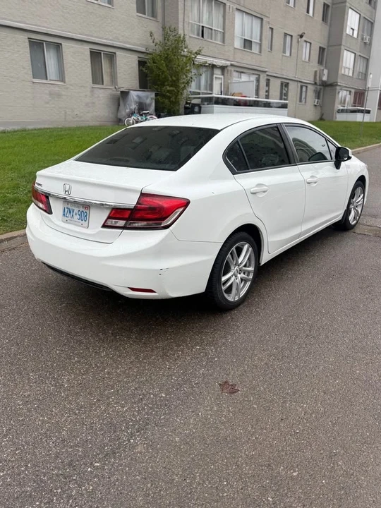 2013 Honda Civic 9th Gen - Image 3 of 6
