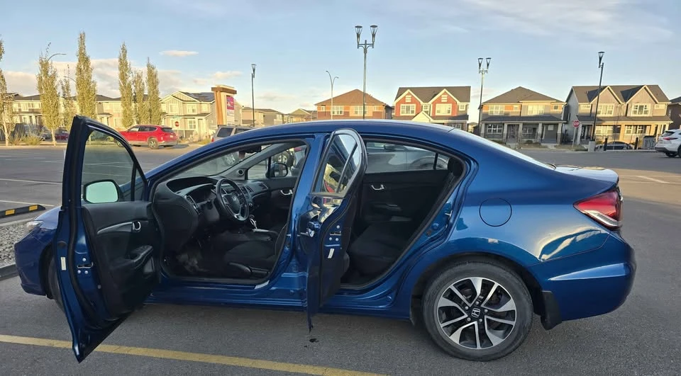 2013 Honda Civic 9th Gen - Image 17 of 19