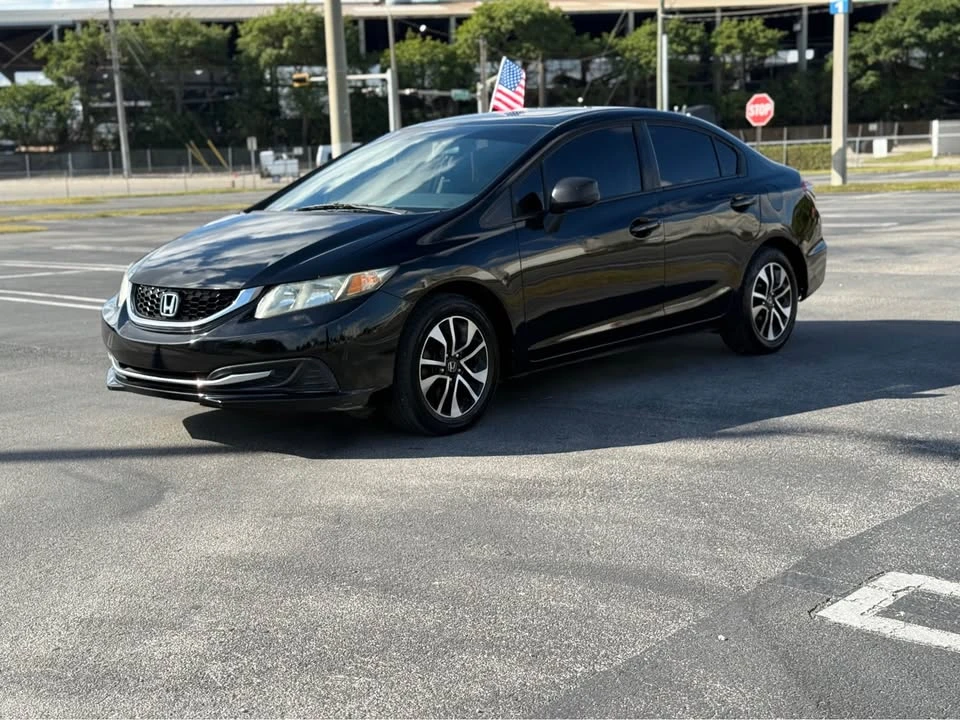 2013 Honda Civic 9th Gen - Image 3 of 17