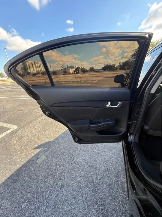 2013 Honda Civic 9th Gen - Image 16 of 17